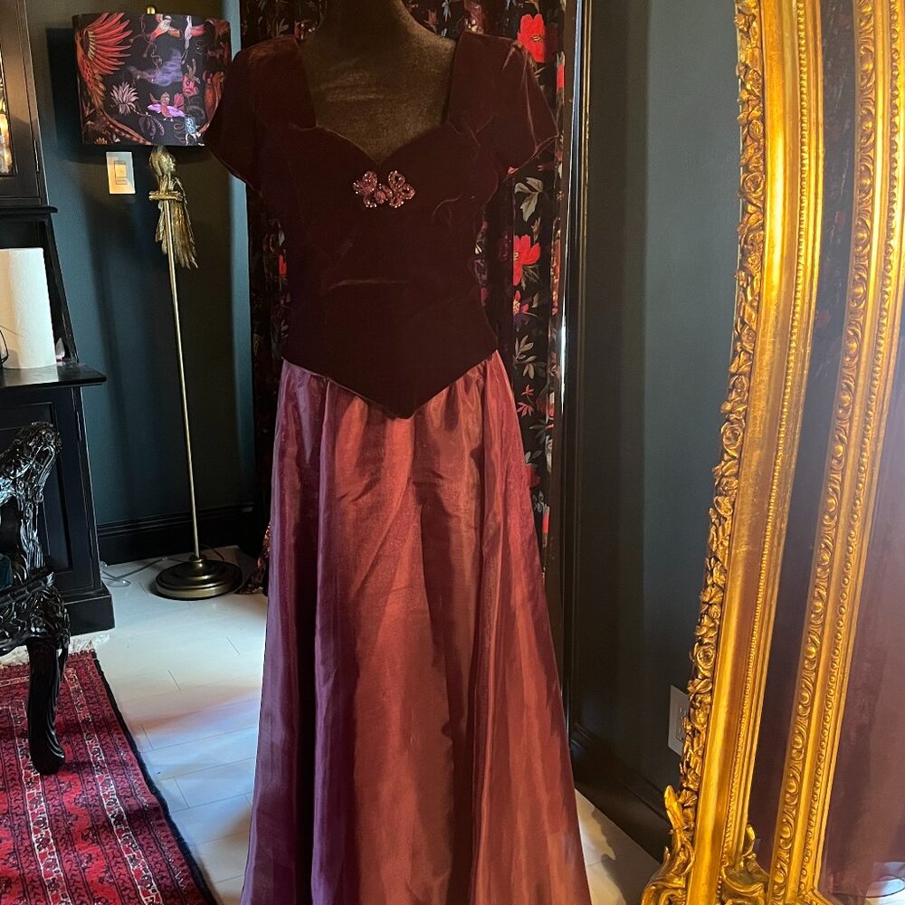 Vintage Scott McClintock Deep Purple Formal Dress